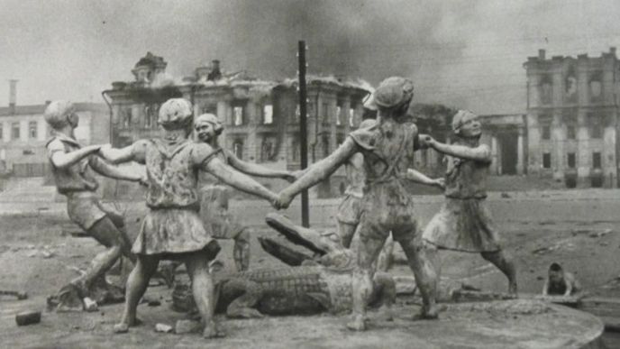 Emanuel Evženikin, Vzpomínky na časy míru, 1943, Stalingrad