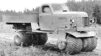 Inženýrské orgie: prohlédněte si ty nejdivočejší prototypy sovětských náklaďáků