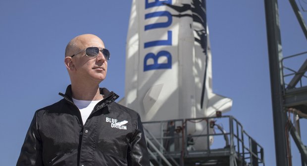 Blue Origin: V kůži astronauta už příští rok?