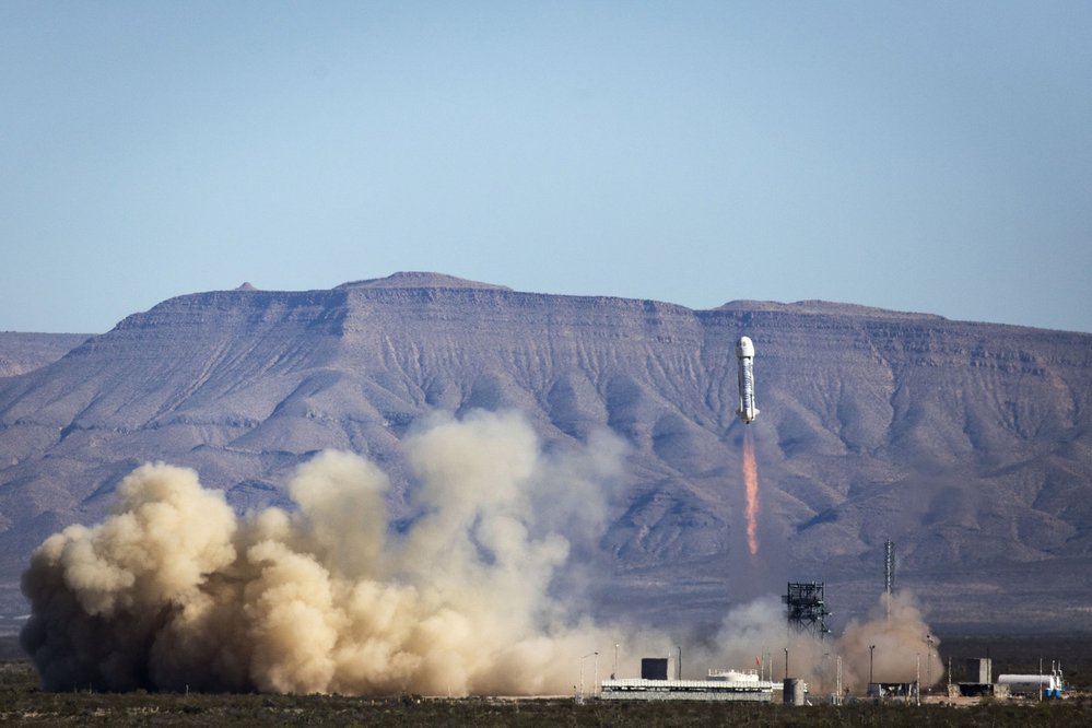 SpaceX Blue Origin