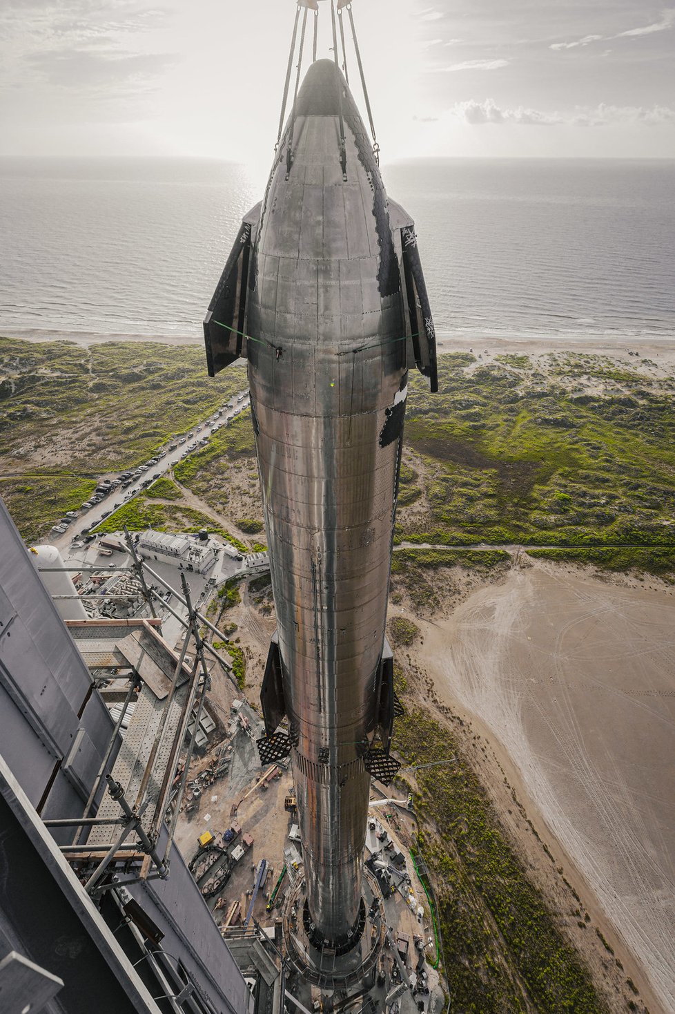 Kompletace systému Starship v Texasu.