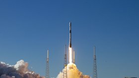 Falcon launch with VZLUsat-2 and many other satellites from Cape Canaveral.
