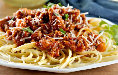 Recept dne: Špagety s vepřovou panenkou na šalvěji