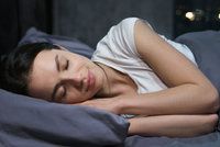 Trápí vás nespavost? Tyhle rady vám zaručí kvalitní spánek