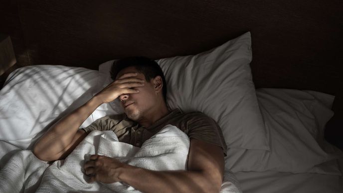 Než jsme vůbec vstali z postele, můžeme být vystaveni celé řadě podnětů. Než jsme vůbec vstali z postele, můžeme být vystaveni celé řadě podnětů.
