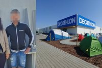Muž doplatil na spánek ve vystaveném stanu: Lapli ho, byl v celostátní pátrání