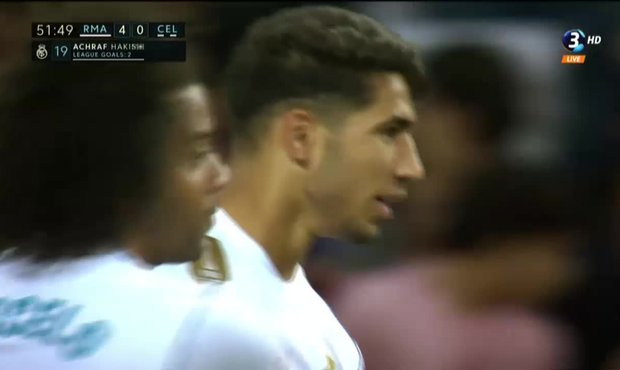 Real Madrid - Celta Vigo: Benzema vyslal do šance Achrafa Hakimiho a domácí mladíček nezaváhal - 4:0!