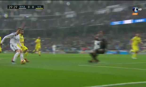 Real Madrid - Villarreal: Po pravé straně vnikl do vápna Ronaldu. Brankáře obhodil, avšak míč poslal mimo