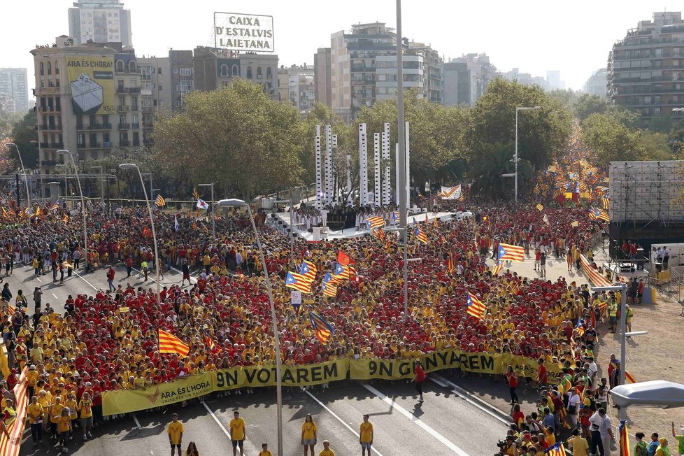 Statisíce Katalánců v Barceloně demonstrovaly za nezávislost