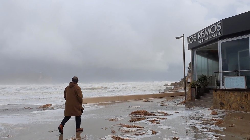 Španělsko zasáhla bouře Gloria, která se sebou přinesla i sněžení. (21.01.2020)