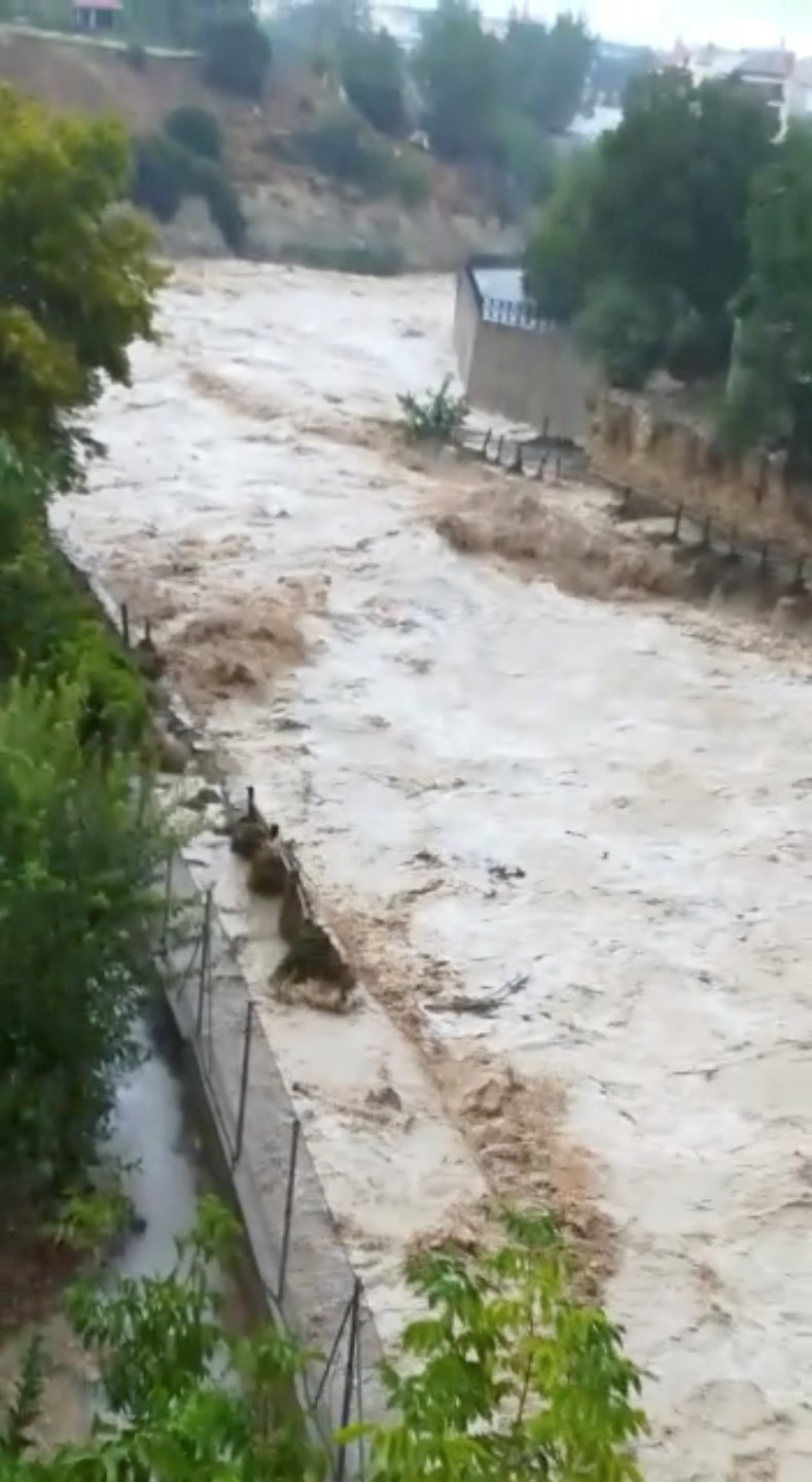 Ničivé záplavy na jihu a východě Španělska.