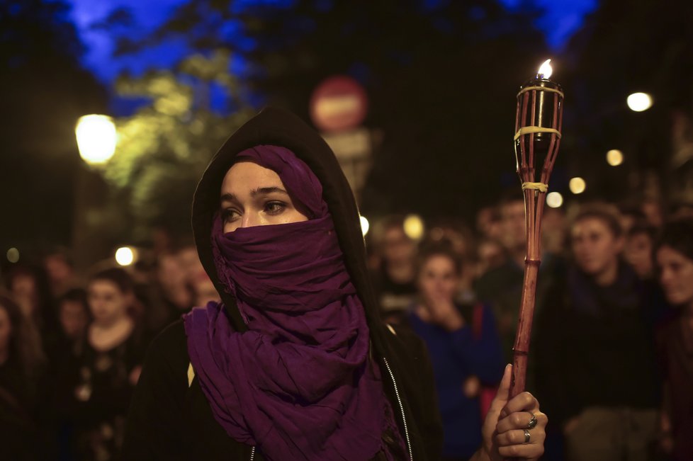 Feministické spolky protestovaly proti násilí při sanfermínských slavnostech.