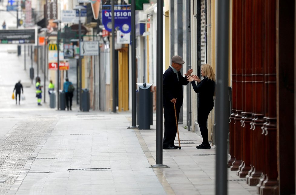 Prázdné ulice ve španělském městě Ronda (15.3.2020)