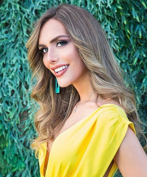 Španělská Miss Universe Angela Ponce