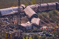 Srážka rychlovlaků ve Španělsku: Jak je to s pohřešovaným Čechem?