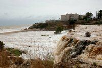Apokalypsa v dovolenkovém ráji: Bouře a deště ve Španělsku zaplavily ulice, dva mrtví