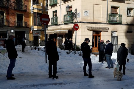 Příval sněhu ve španělské metropoli Madridu (10. 1. 2021)