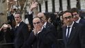 Španělská prokuratura požádala vyšetřující soudkyni o uvalení vazby na osm z devíti členů odvolané katalánské vlády. 
