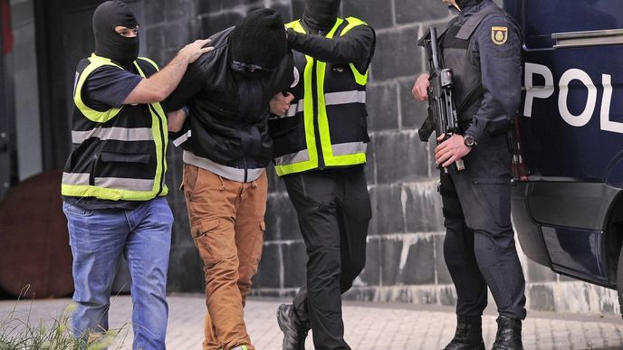 Od r. 2012 proběhlo ve Španělsku 86 protiteroristických operací a bylo zatčeno 186 osob.