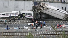 Vymrštěný vagon letěl několik metrů do vzduchu