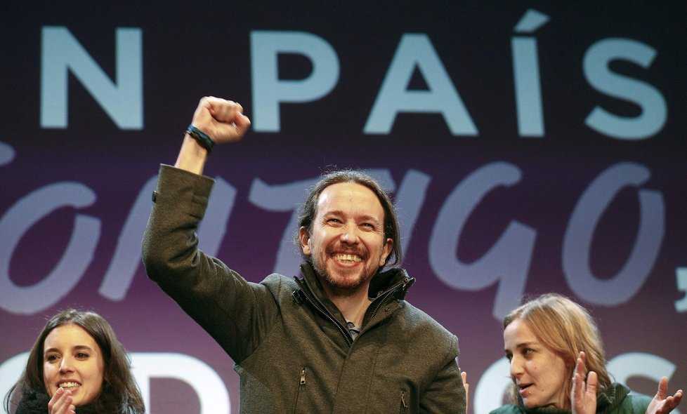 Strana Podemos ve španělských volbách ukončila éru jednobarevných vlád.