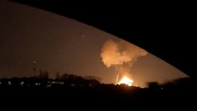 Chemickou továrnou ve Španělsku otřásl výbuch. Na místě je několik obětí (14. 1. 2020)