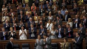 Španělský parlament zvažuje zákon o znásilnění.