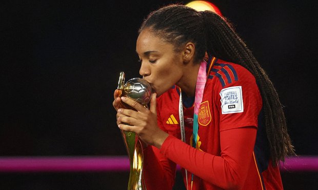 Kouzlo ženského fotbalu: MS přineslo sportovní duch i kvalitu a inspiraci