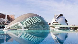 Palác umění ve Valencii umožňuje uvést jakékoliv dílo z oblasti opery a velkých hudebních představení