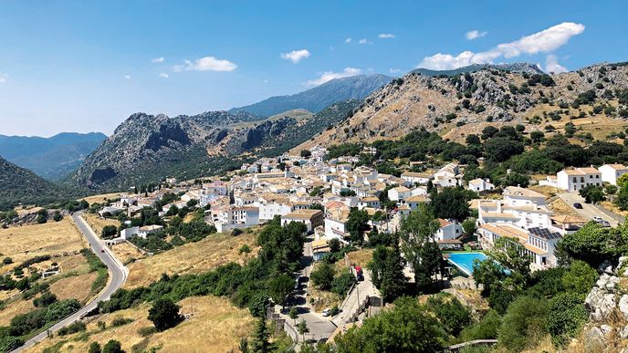 Vesnici Benaocaz jsme objevili díky letošnímu roadtripu obytňákem od Naruby.life. Vesnici Benaocaz jsme objevili díky letošnímu roadtripu obytňákem od Naruby.life.