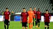 Zklamaní fotbalisté Sparty po prohře v Bělehradu