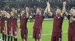 Fotbalisté Sparty slaví výhru nad Interem Milán