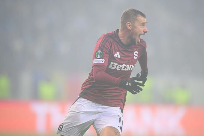 Craiova - Sparta 1:2. Ryneš v závěru vystřelil tři body, Pražané mají jistotu play off Craiova - Sparta 1:2. Ryneš v závěru vystřelil tři body, Pražané mají jistotu play off