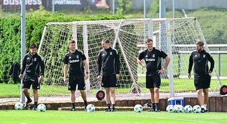28 lidí na 27 bodů! Sparta v tažení za nápravou stvořila monstrózní realizační tým 28 lidí na 27 bodů! Sparta v tažení za nápravou stvořila monstrózní realizační tým