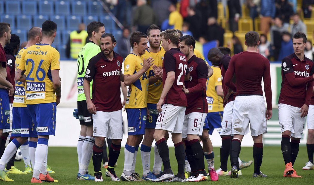 Fotbalisté Sparty po remíze 1:1 v Teplicích