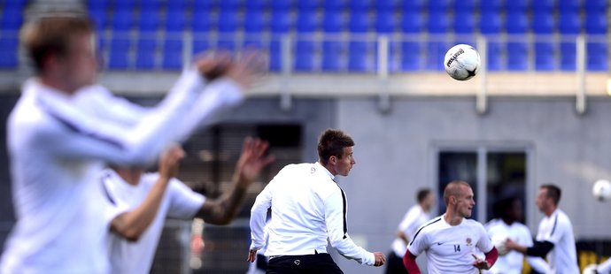 Trénink fotbalistů Sparty na stadionu Zwolle před prvním utkáním play off Evropské ligy.