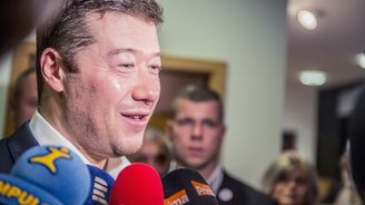 Okamura chce zestátnit veřejnoprávní média. Ohrožuje demokracii, tvrdí šéf rozhlasu