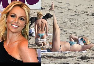 Britney Spears dováděla na pláži. V roušce.
