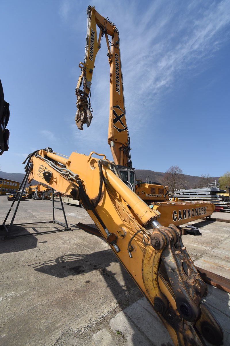 Speciál Liebherr 984C