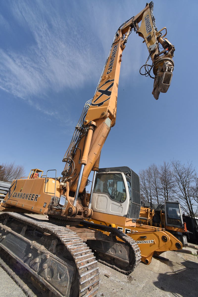 Speciál Liebherr 984C