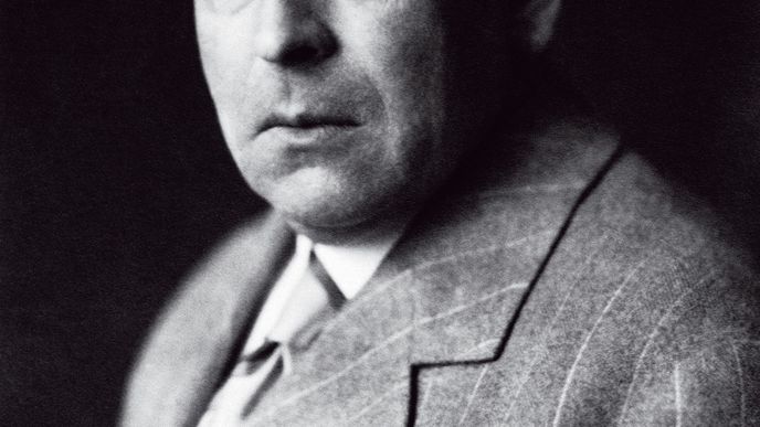 OSWALD SPENGLER (1880–1936) je stále moderní autor