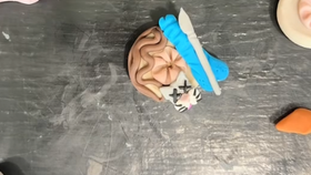 Šperky vyrobené ze spermatu, vlasů, zubů a prachu zesnulých