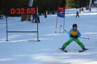 Na Šumavě začíná lyžařská sezona: Vleky se rozjedou ve čtvrtek, do 15. prosince se platí méně