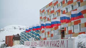 Kreml zpochybňuje norský nárok na Špicberky a varuje před základnou NATO poblíž Petrohradu