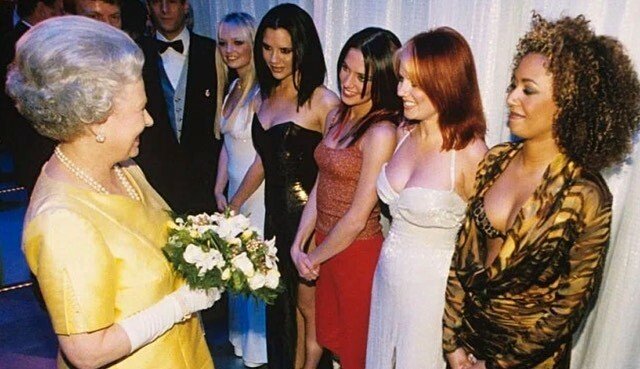 Spice Girls se setkaly i s královnou Alžbětou II.