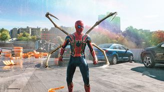 Nový Spider-Man přeskočil miliardu dolarů. Kina přesto letos dál strádala