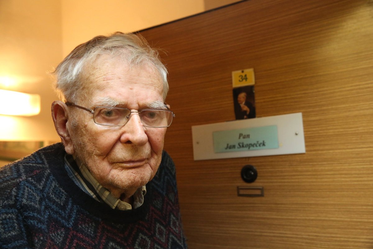 Jan Skopeček (92), herec