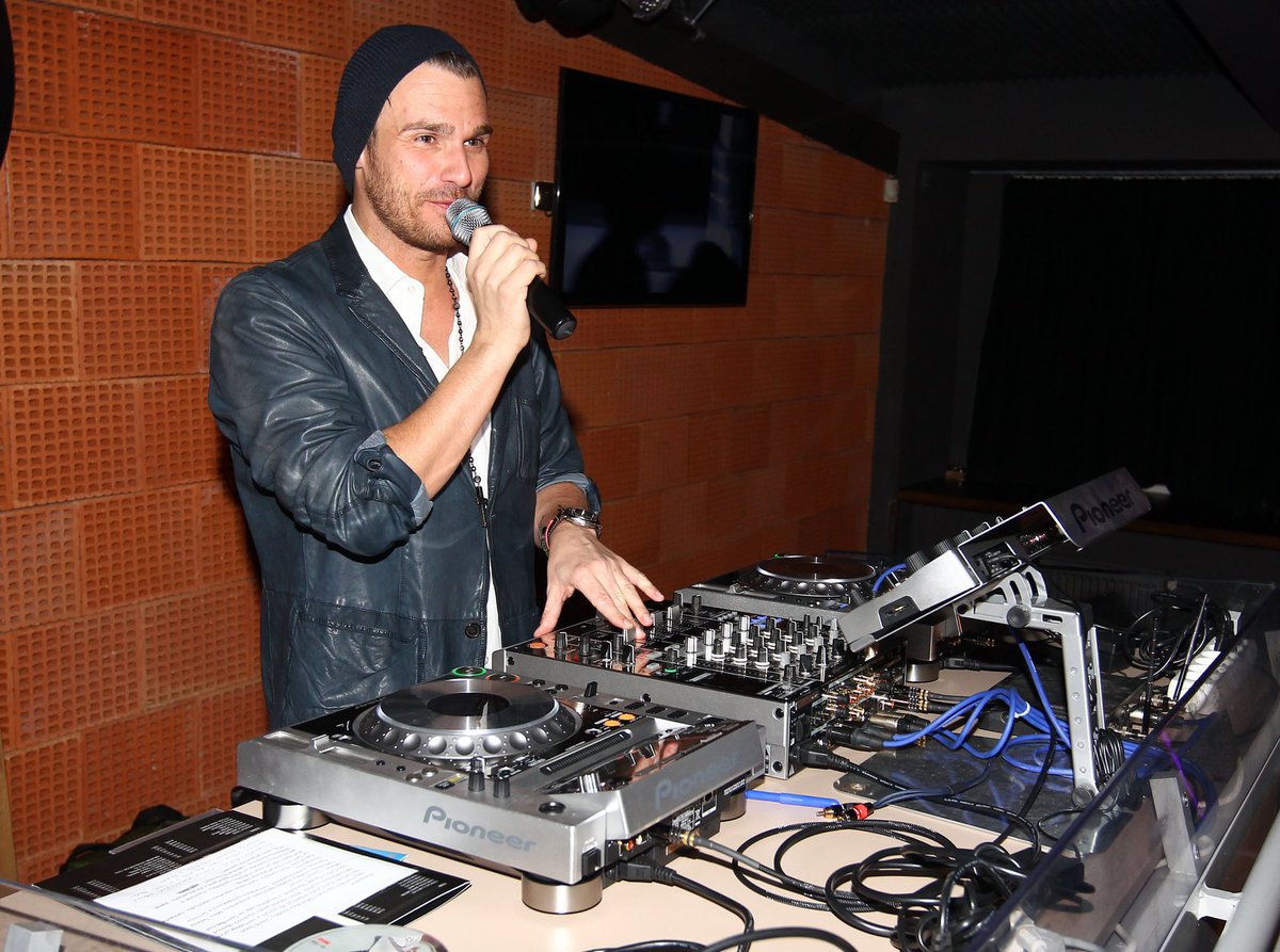 DJ Leoš Mareš