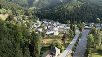 Bílý most a dál nic. Centrum Špindlu se má proměnit podle jednoho z těchto tří návrhů Bílý most a dál nic. Centrum Špindlu se má proměnit podle jednoho z těchto tří návrhů