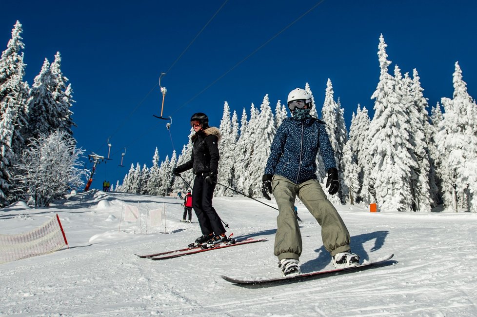 Takto se lyžuje ve SkiResortu ČERNÁ HORA - PEC